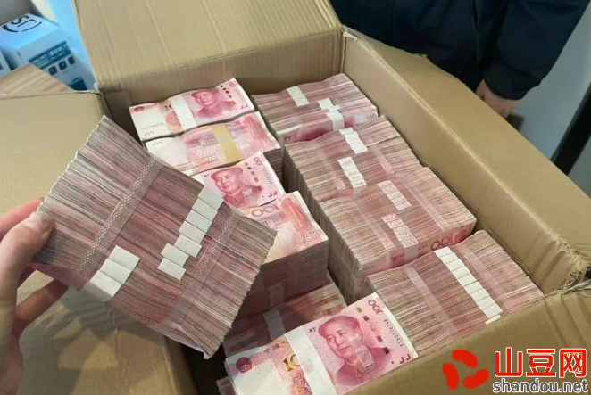 黑科技挂铁技巧大公开 抖音直播创业新风口，兵马俑轻松涨粉，自用省用 分享赚钱 招募合伙人