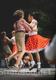 男孩女孩服装加盟费,男孩女孩服装加盟