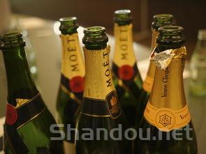 啤酒代理一年能赚多少钱呢,啤酒代理一年能赚多少钱