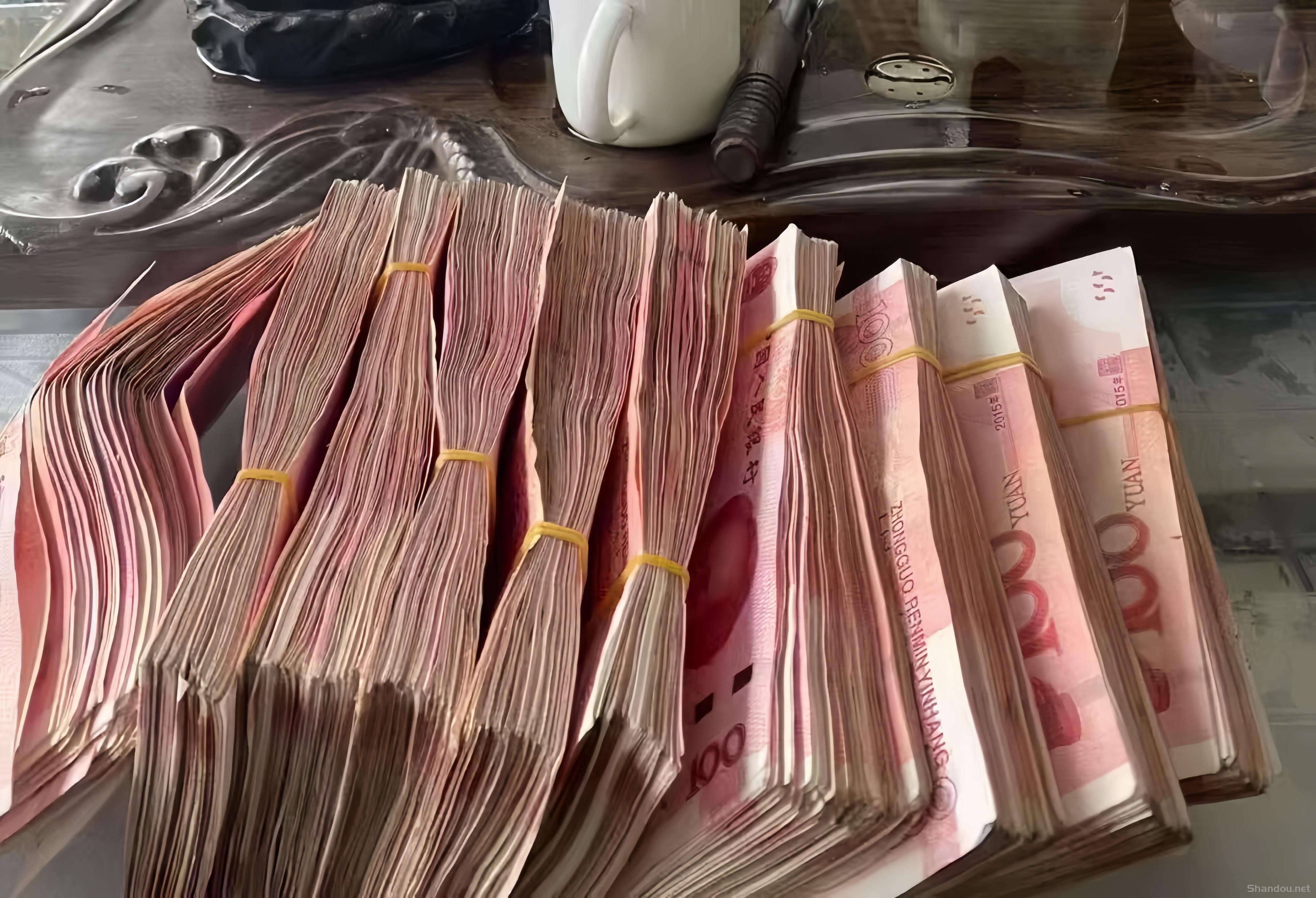 2025黑科技 DY 涨粉神器深度揭秘：网红爆火背后的隐形推手与破局密码